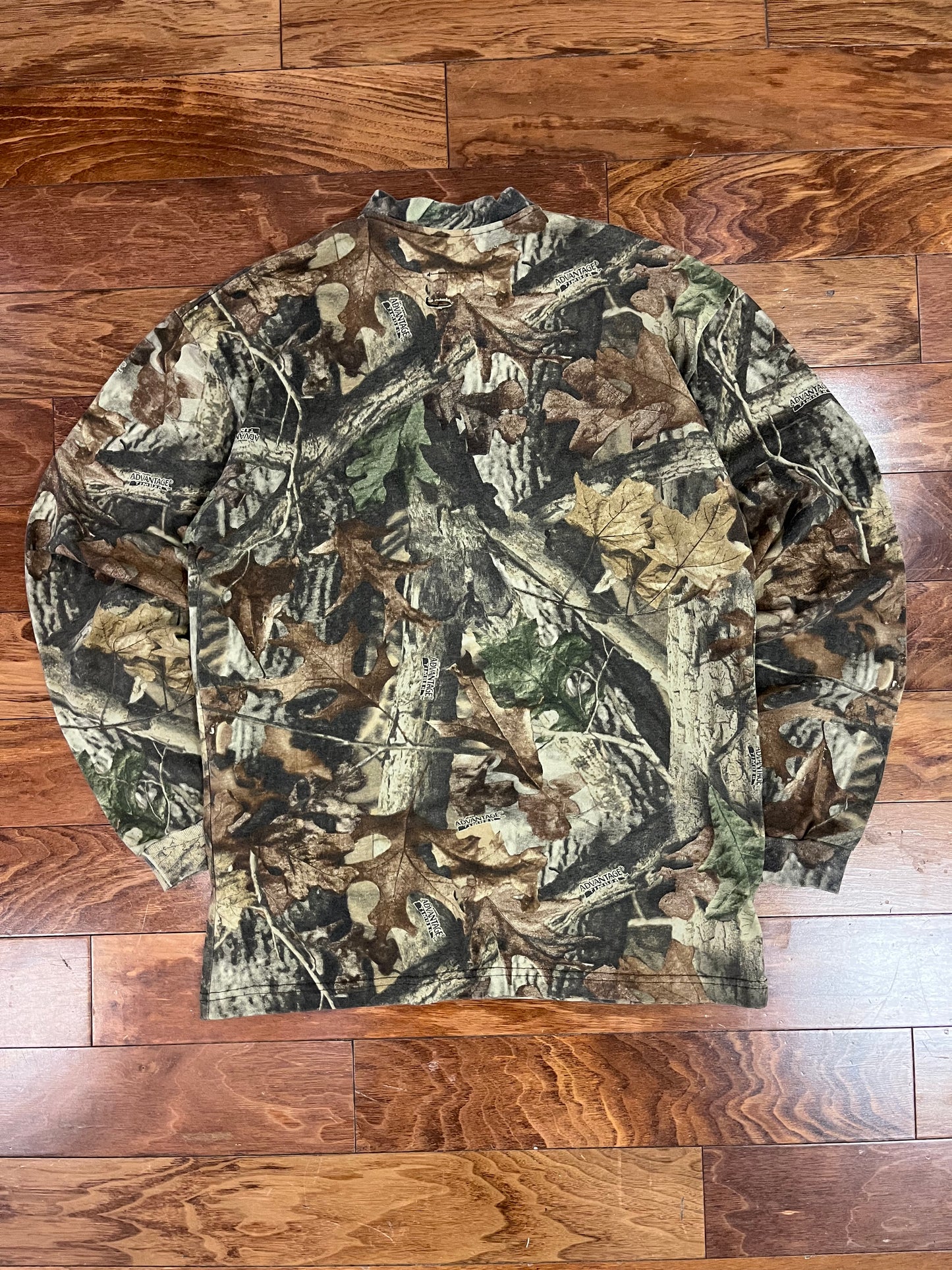 00s Duxbak Camo Long-Sleeve Shirt (XL)