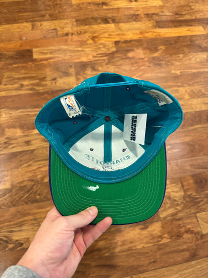 90s Charlotte Hornets Teal Hugo Logo Hat (OS)