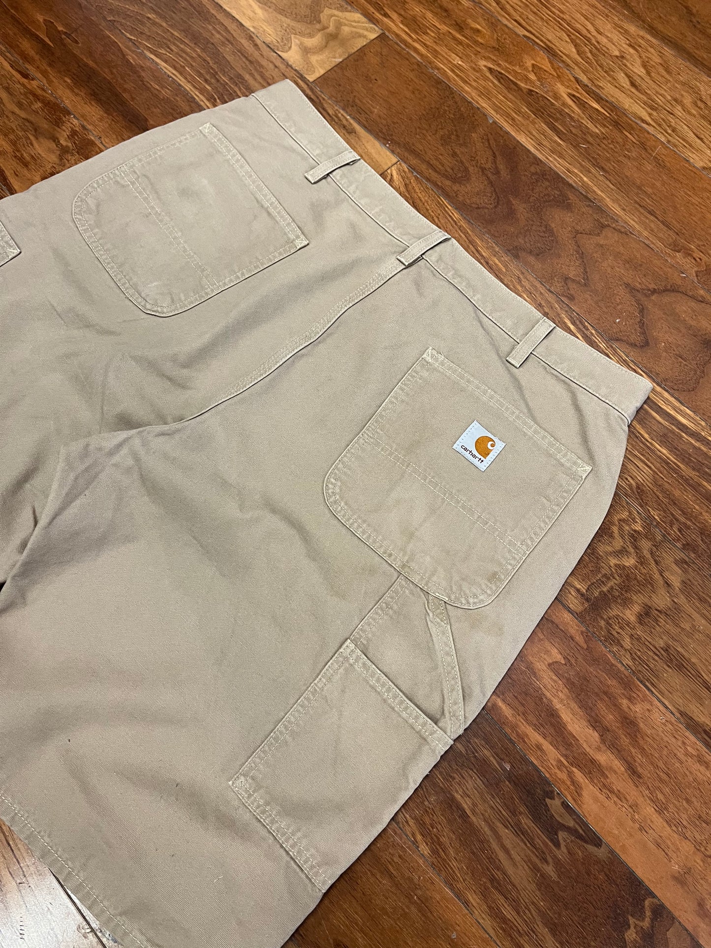 2015 Carhartt Khaki Work Shorts (38)