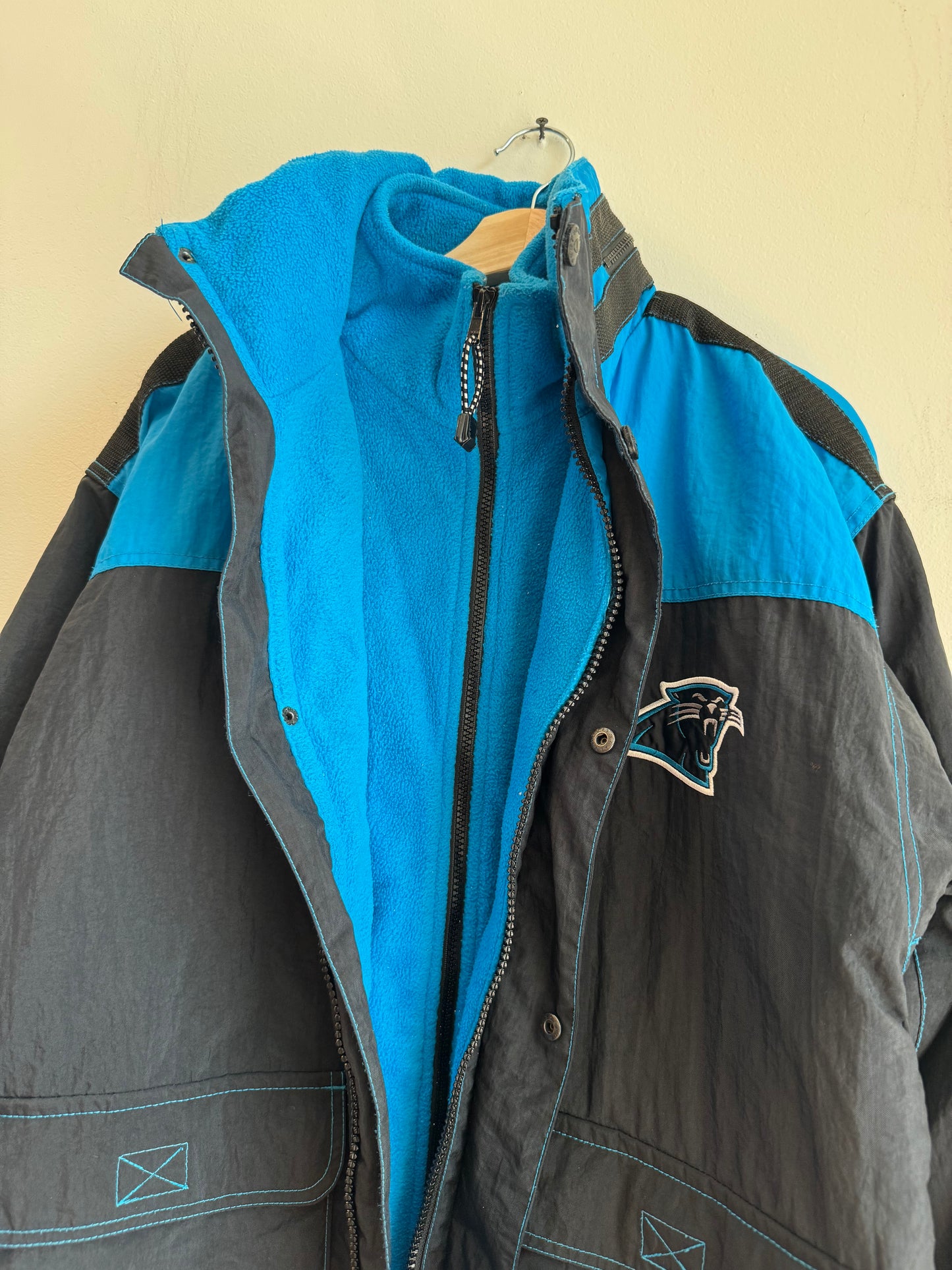 90s Carolina Panthers Chore Embroidered Puffer Jacket (M)