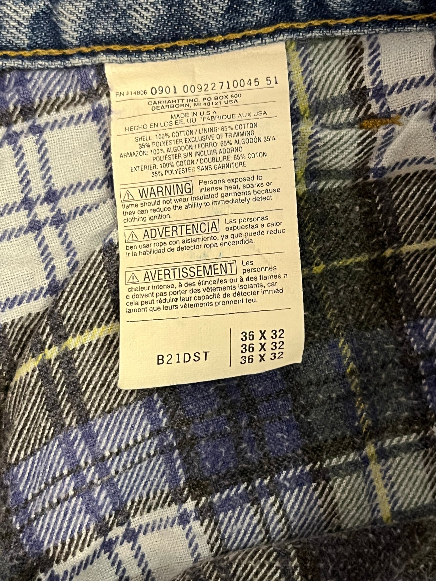 2001 Carhartt Flannel Lined Dark Wash Jeans (36 x 32)
