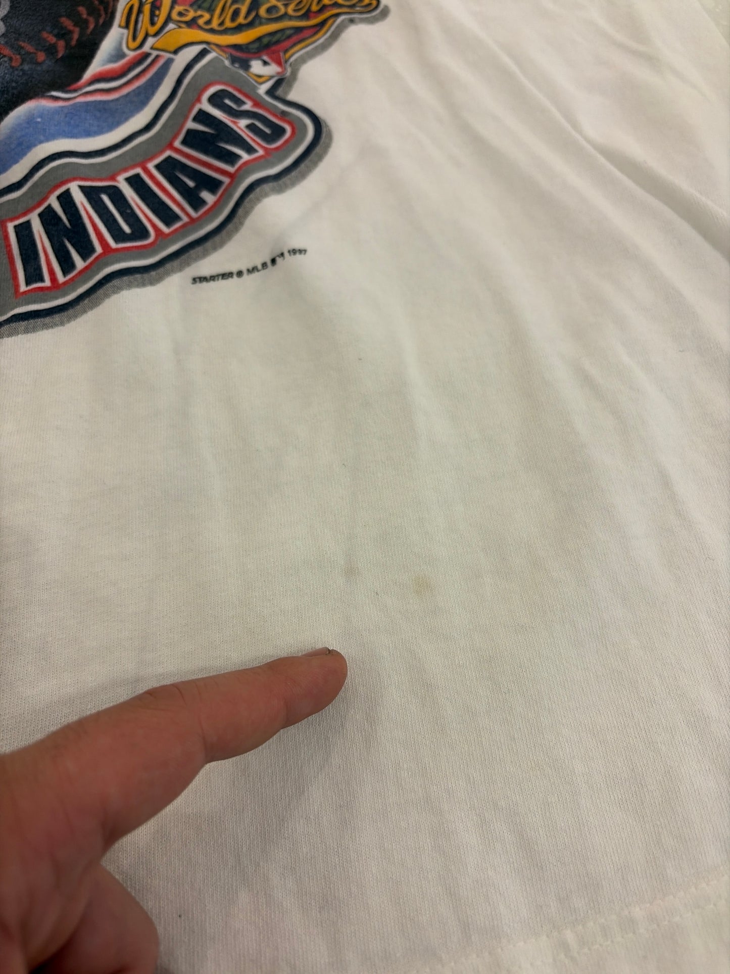1997 Cleveland Indians White Starter Tee (L)