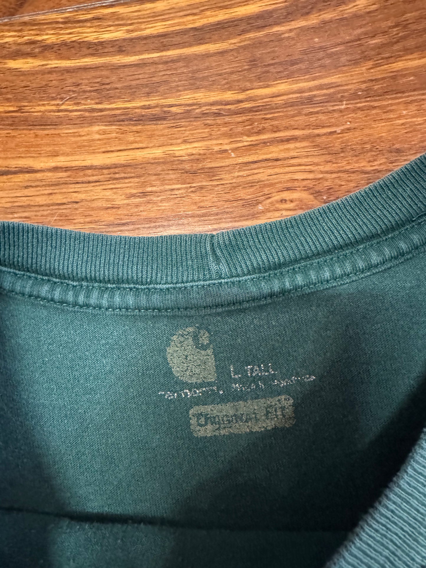 00s Carhartt Faded Green Cropped Pocket Tee (L)