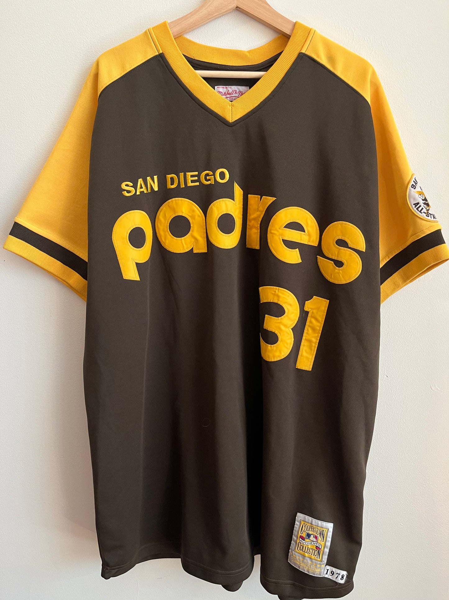 Dave Winfield Padres Mitchell & Ness Warm Up Jersey (XXL)