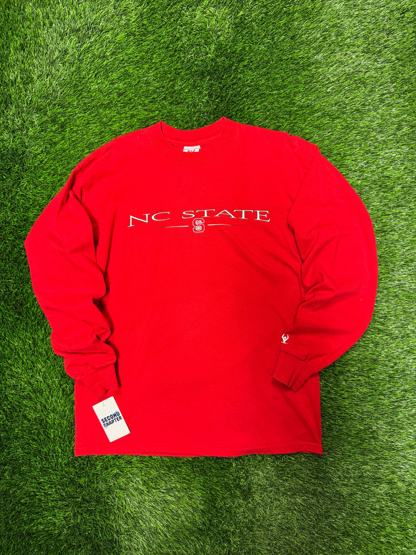 00s NC State University (NCSU) Long Sleeve Tee