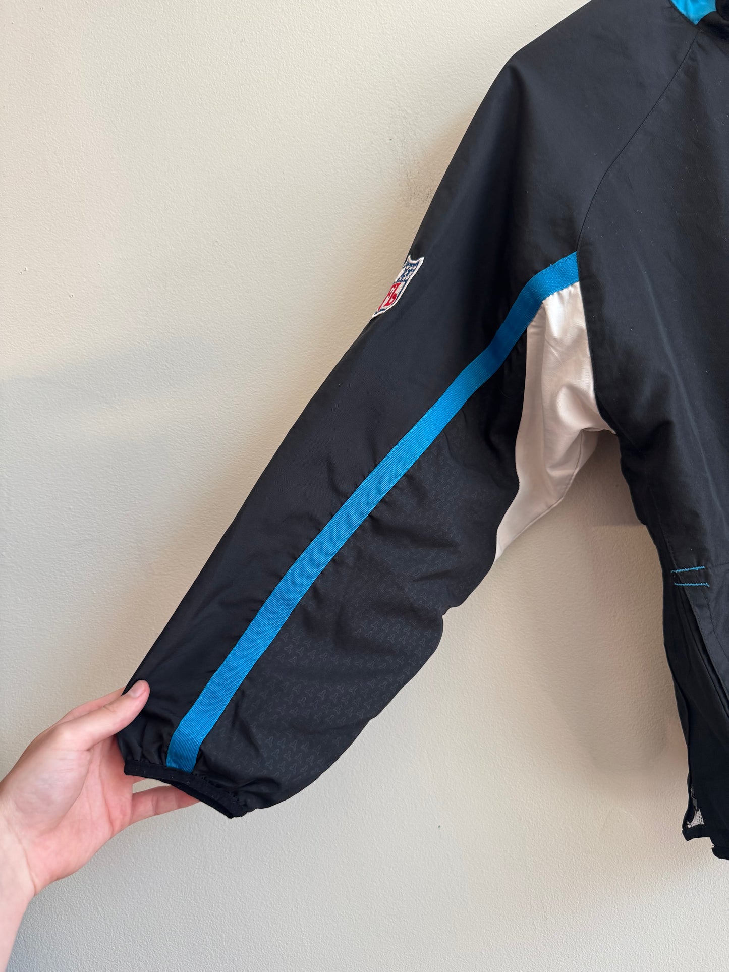 00s Carolina Panthers Reebok Windbreaker (Youth L)