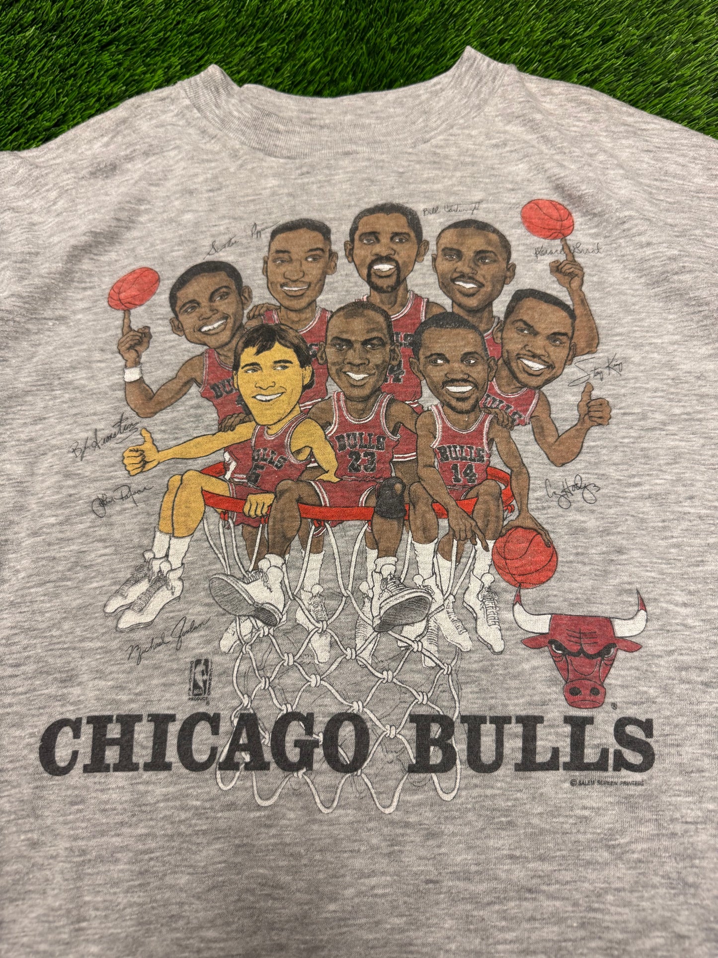 90s Chicago Bulls Hoopla Lottery Caricature Salem NBA Tee (XL)