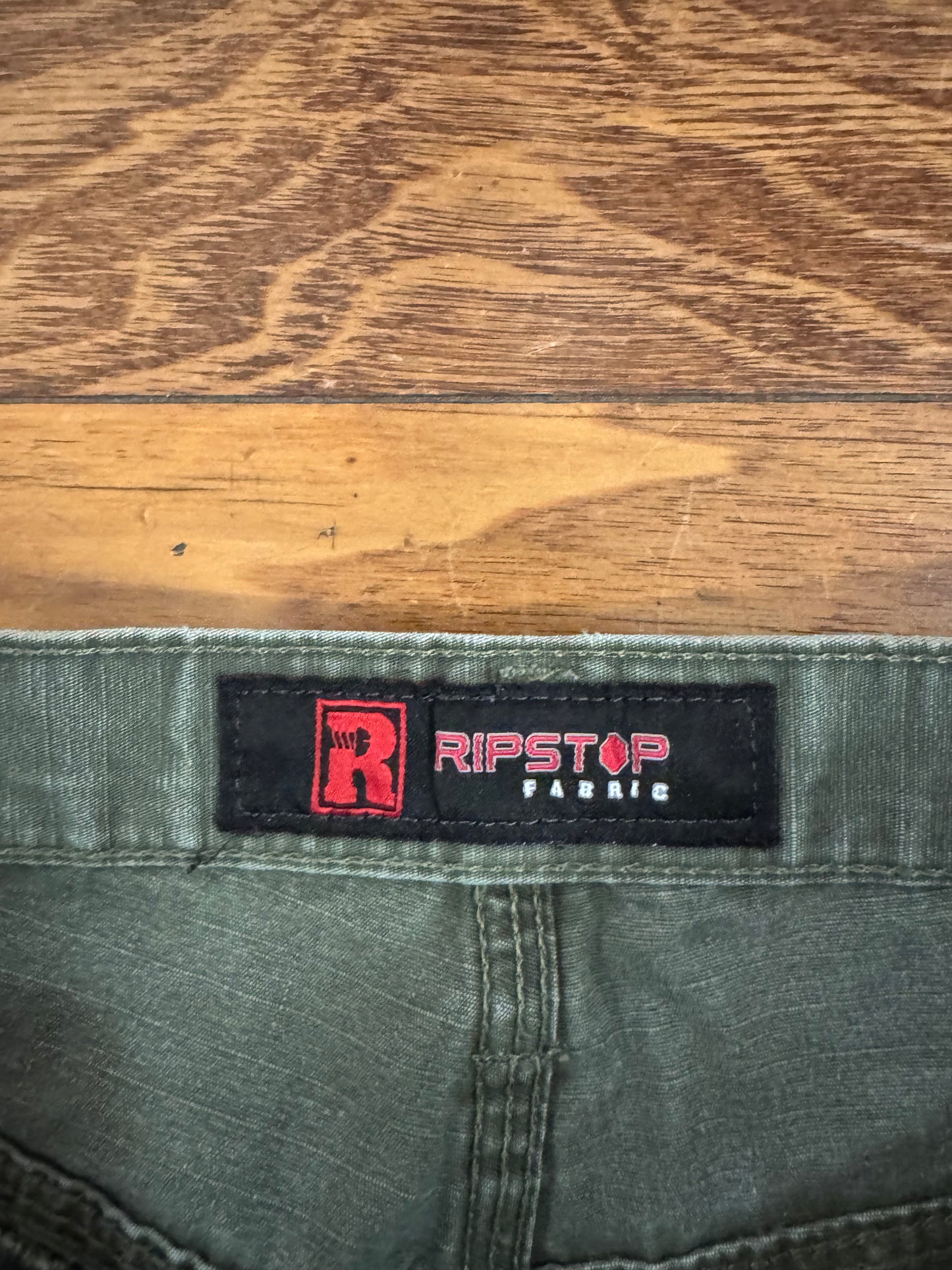 00s Wrangler Riggs Distressed Olive Carpenter Pants (34 x 34)