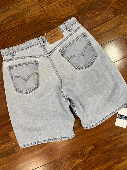 1996 Levi's 550 Light Blue Distressed Shorts (34)