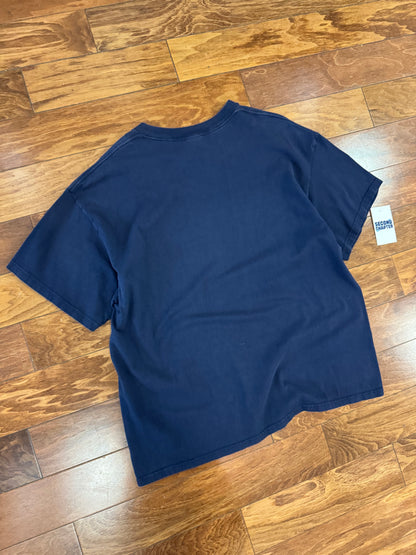 00s Charlie Brown Fireworks Graphic Tee (XL)