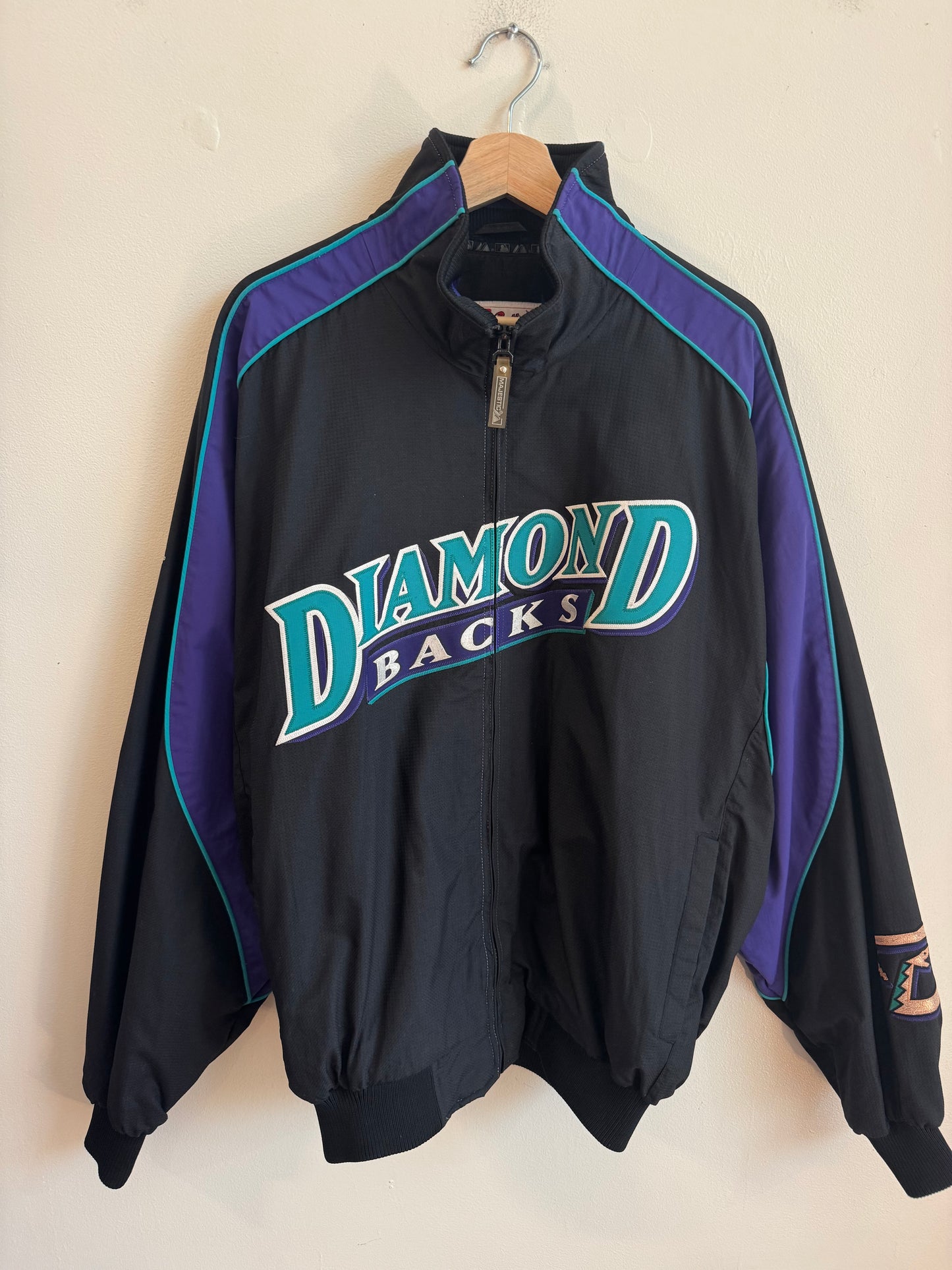 90s Arizona Diamondbacks Majestic Stitched MLB Jacket (L)