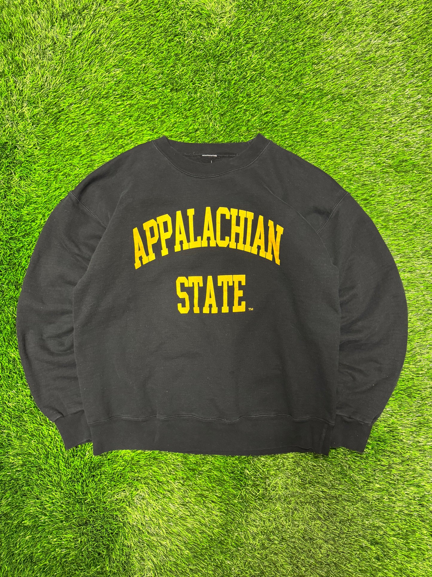 00s Appalachian State University (ASU) Black Spell Out Crewneck (M)