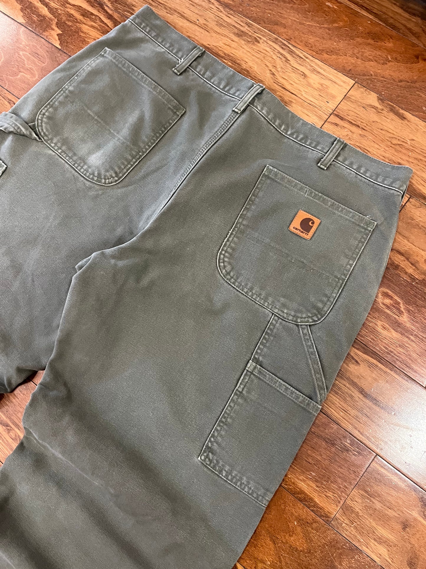 2017 Carhartt Moss Flannel Lined Pants (38 x 30)