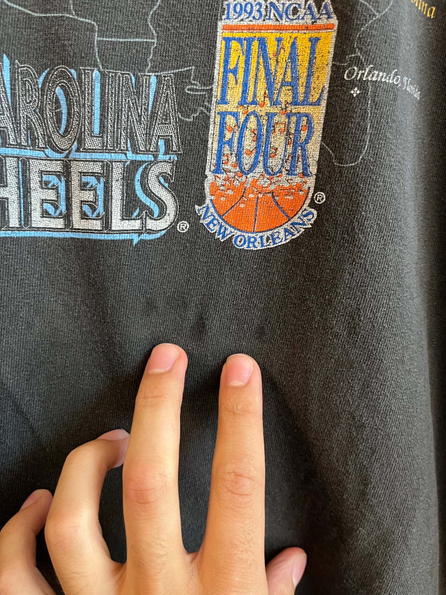 1993 UNC Final Four Faded Salem Tee (XL)