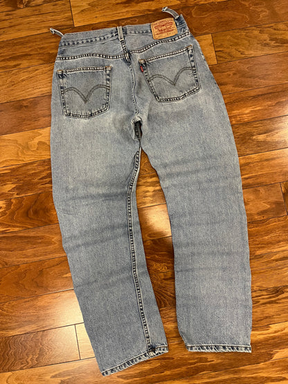2006 Levi's 505 Mid Wash Jeans (33 x 32)