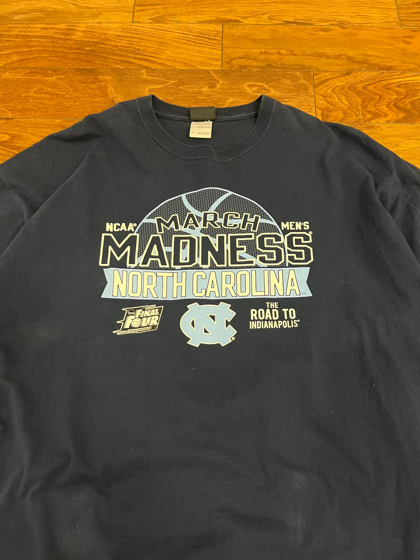 2015 University of North Carolina (UNC) March Madness Tee (XXL)
