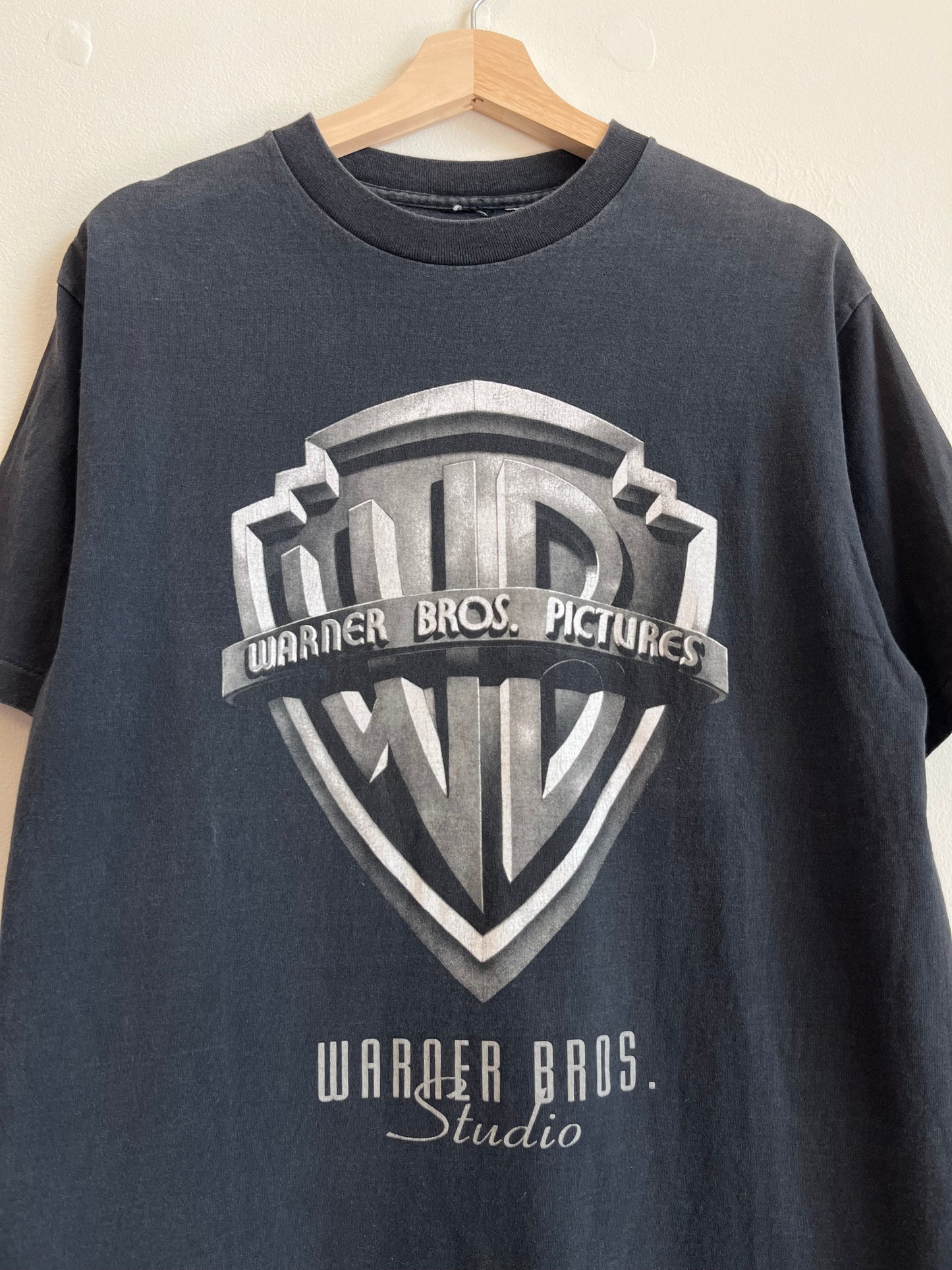 1990s Warner Bros Pictures Studio Cartoon Tee (L)