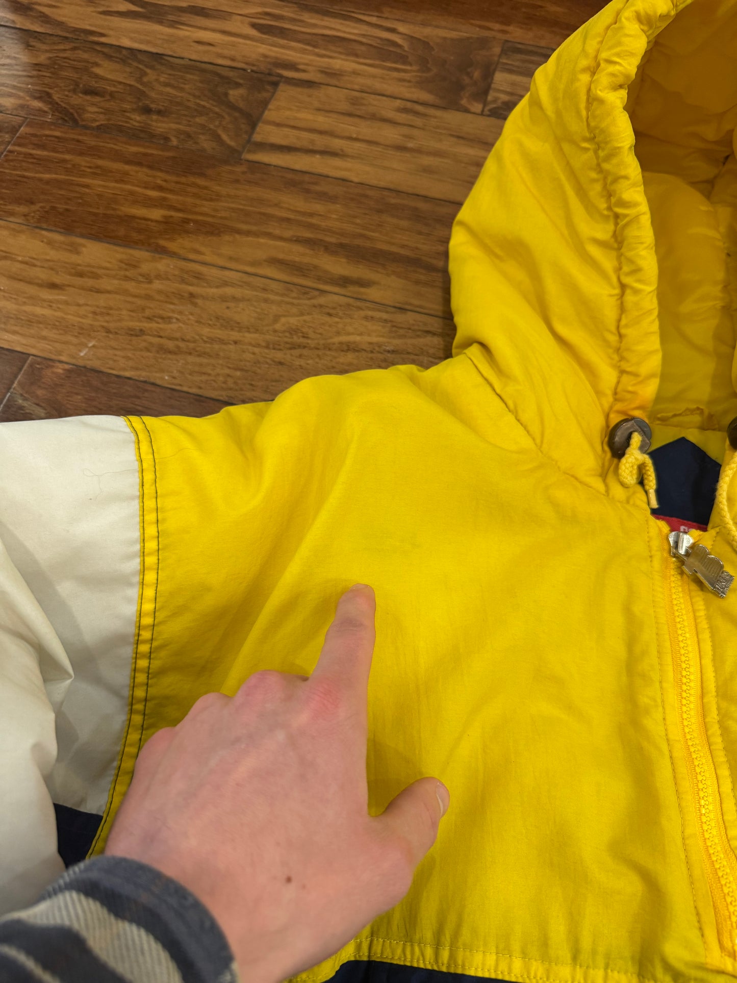 00s West Virginia Collegiate Puffer Jacket (XL)