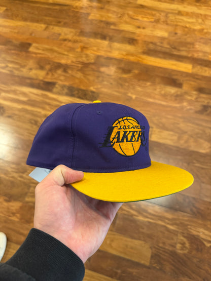 1990s Los Angeles Lakers Twins Snapback Hat (OS)