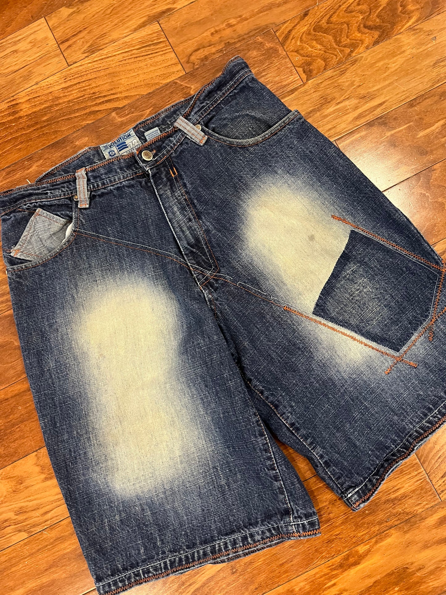 00s Evolution Baggy Patched Jean Shorts (34)