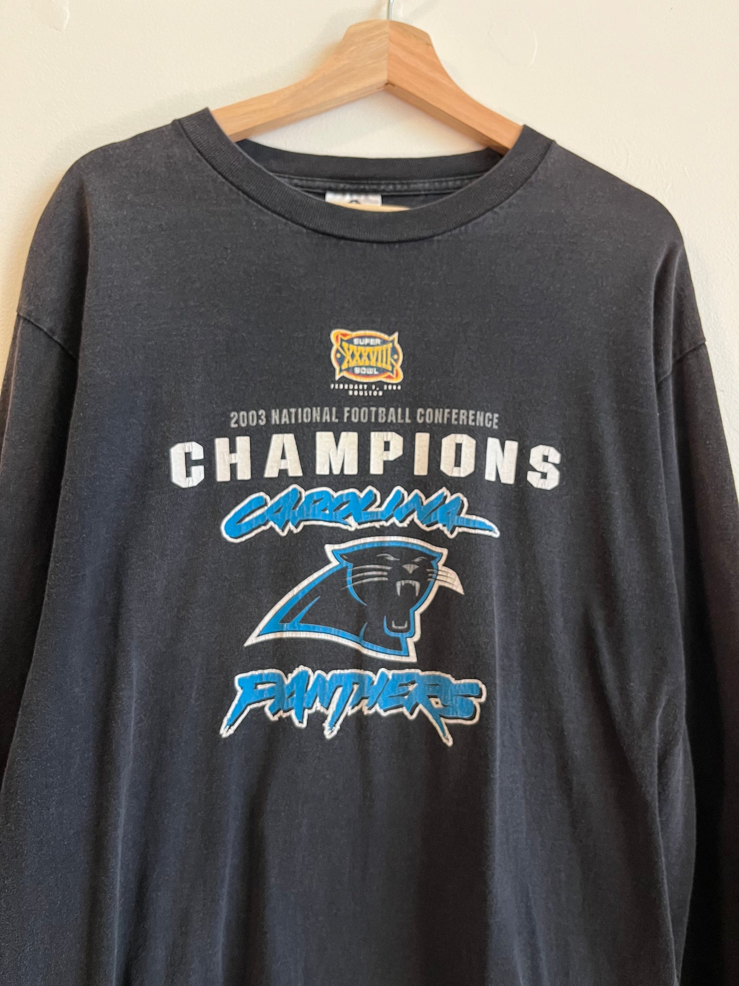 2003 Carolina Panthers Super Bowl NFL Conference Champions Faded Long Sleeve Shirt (L)