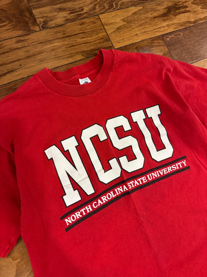 90s NC State (NCSU) Spell Out Vintage Tee (L)