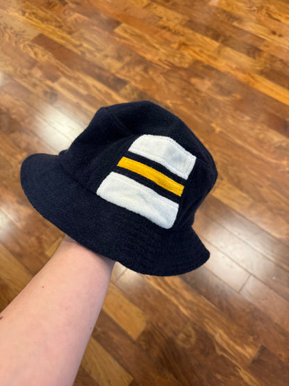00s Roca Wear Navy Bucket Hat (L)