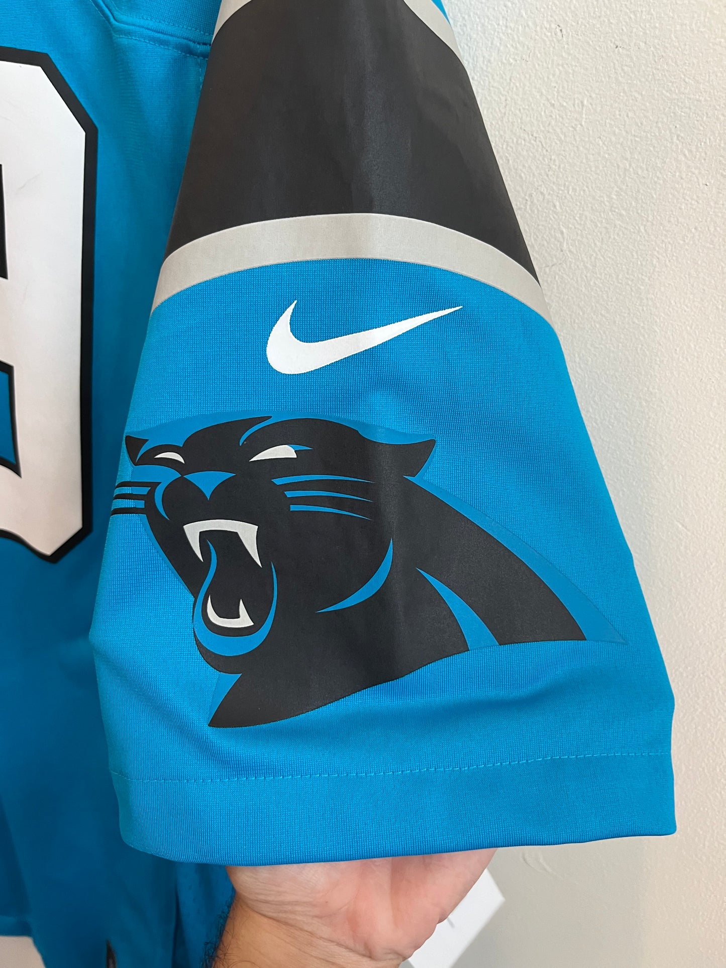 2010s Carolina Panthers Luke Kuechly Blue Nike Jersey (XL)