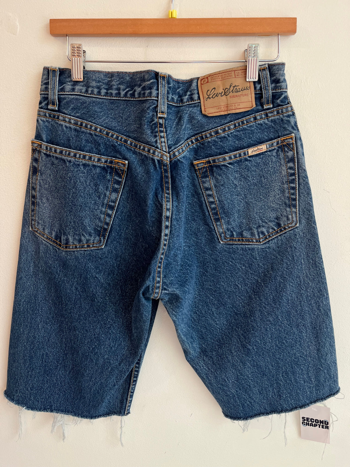 00s Levi Strauss Dark Wash Shorts (30)