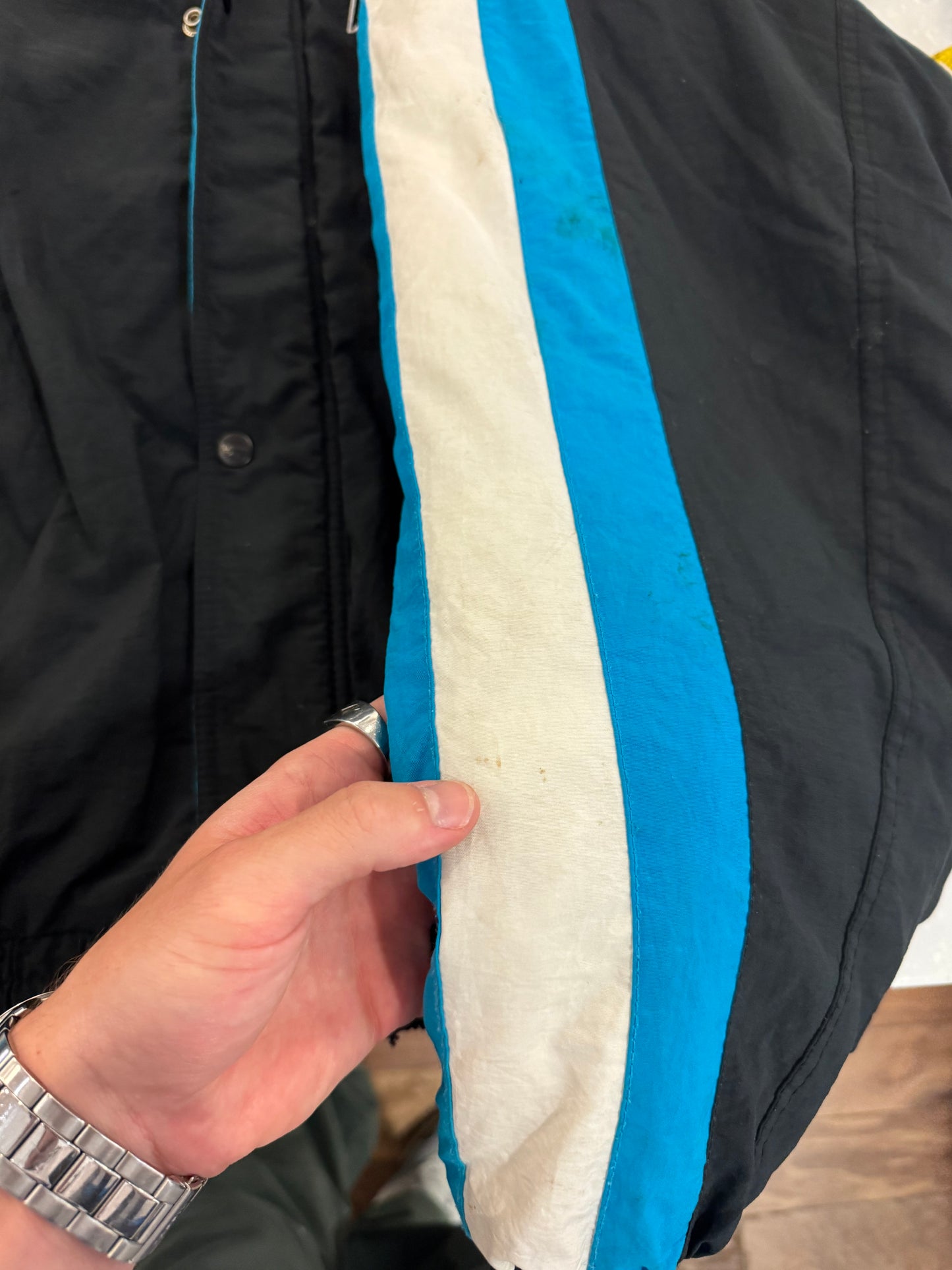 90s Carolina Panthers Reebok Striped Puffer Jacket (L)