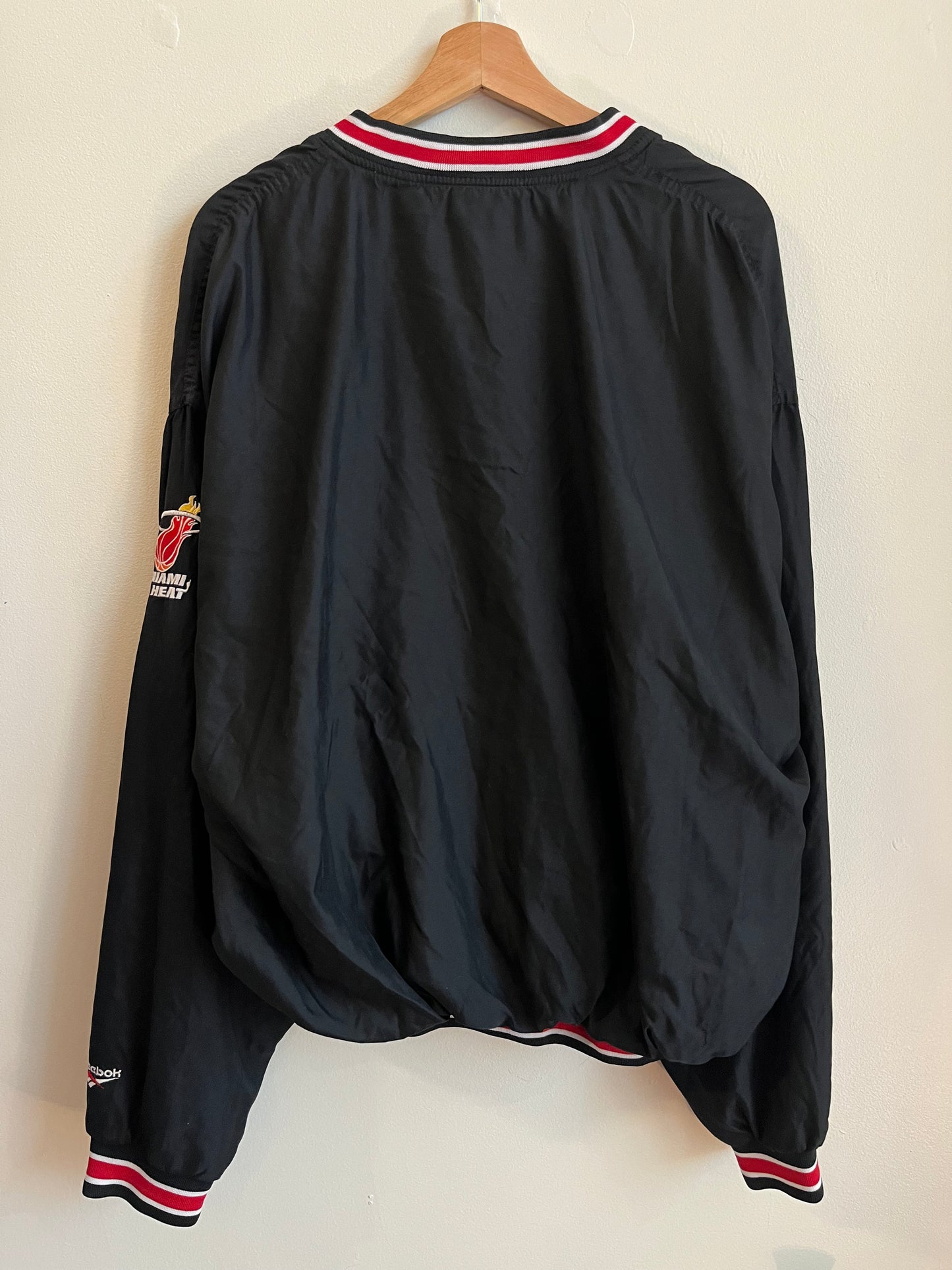 90s Miami Heat Vintage Reebok NBA Windbreaker (XL)