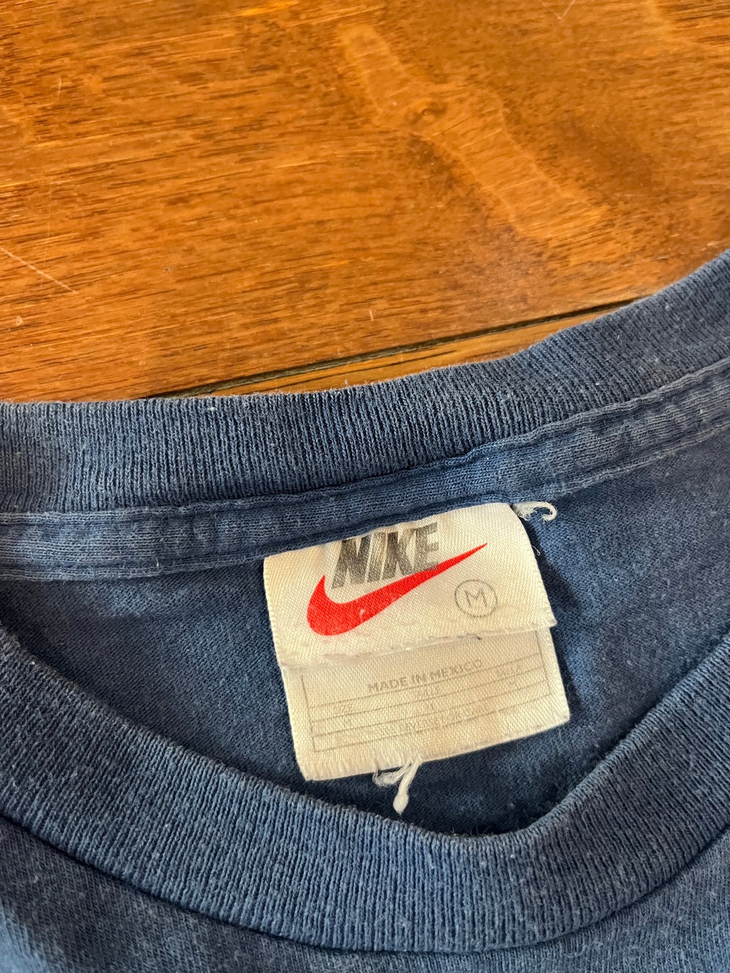 90s Nike Big Swoosh Navy Tee (M)