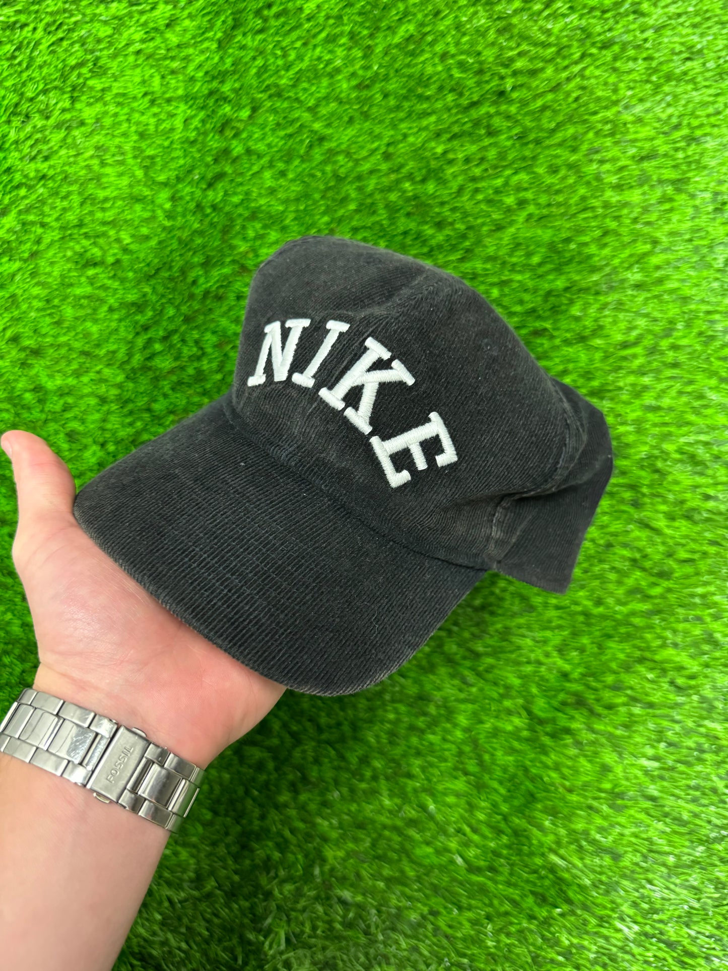 Nike Modern Corduroy Spell Out Snapback Hat (OS)