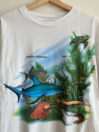 1988 Nassau Bahamas Ocean Nature Graphic Tee (XL)