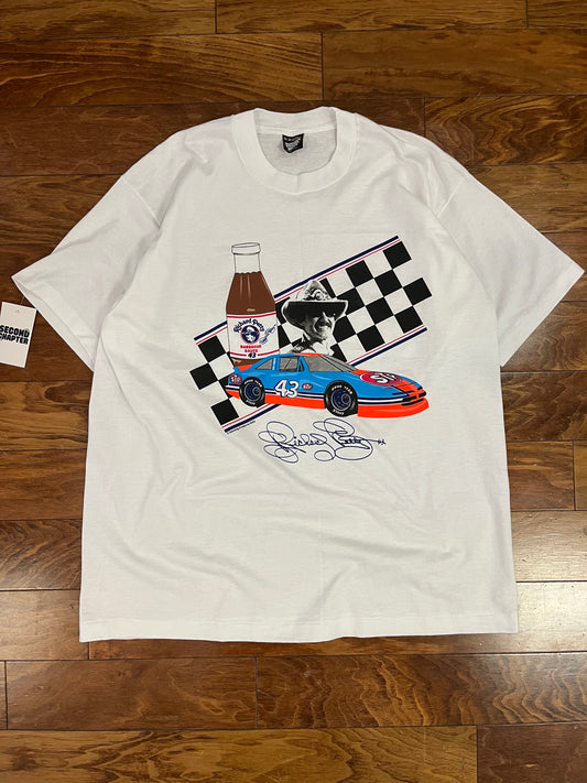 90s Richard Petty BBQ Nascar Graphic Tee (XXL)