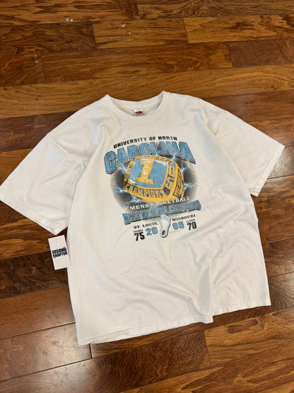 2005 UNC National Champs Lightning Rings Graphic Tee (XXL)