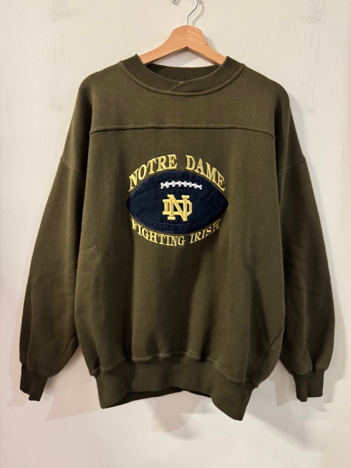 90s Notre Dame Embroidered Crable Green Crewneck (L)
