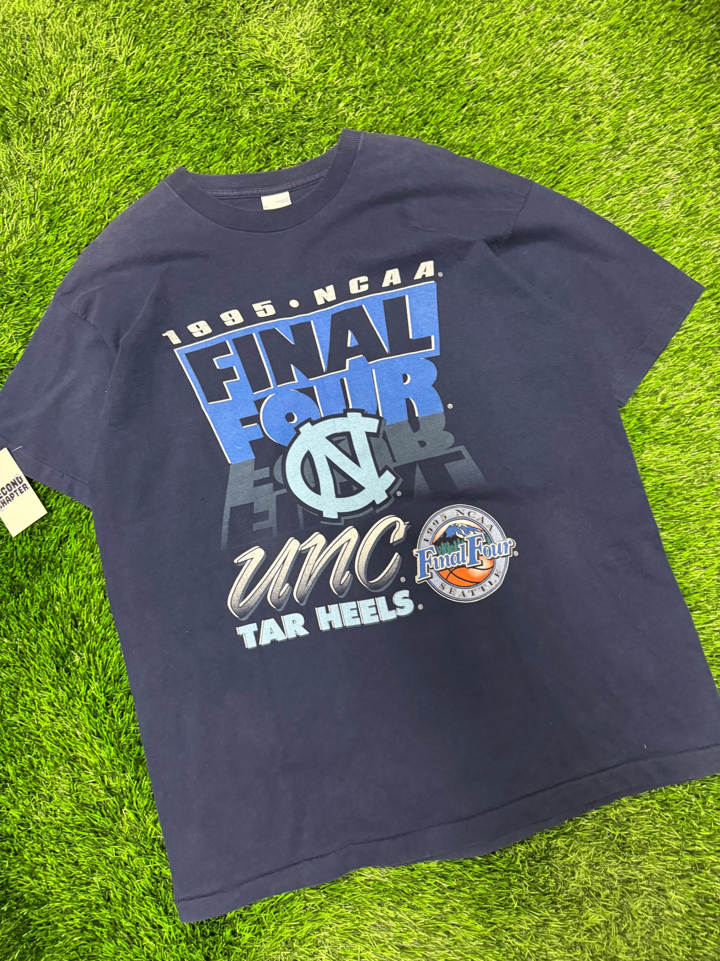 1995 University of North Carolina (UNC) NCAA Final Four Tee (XL)