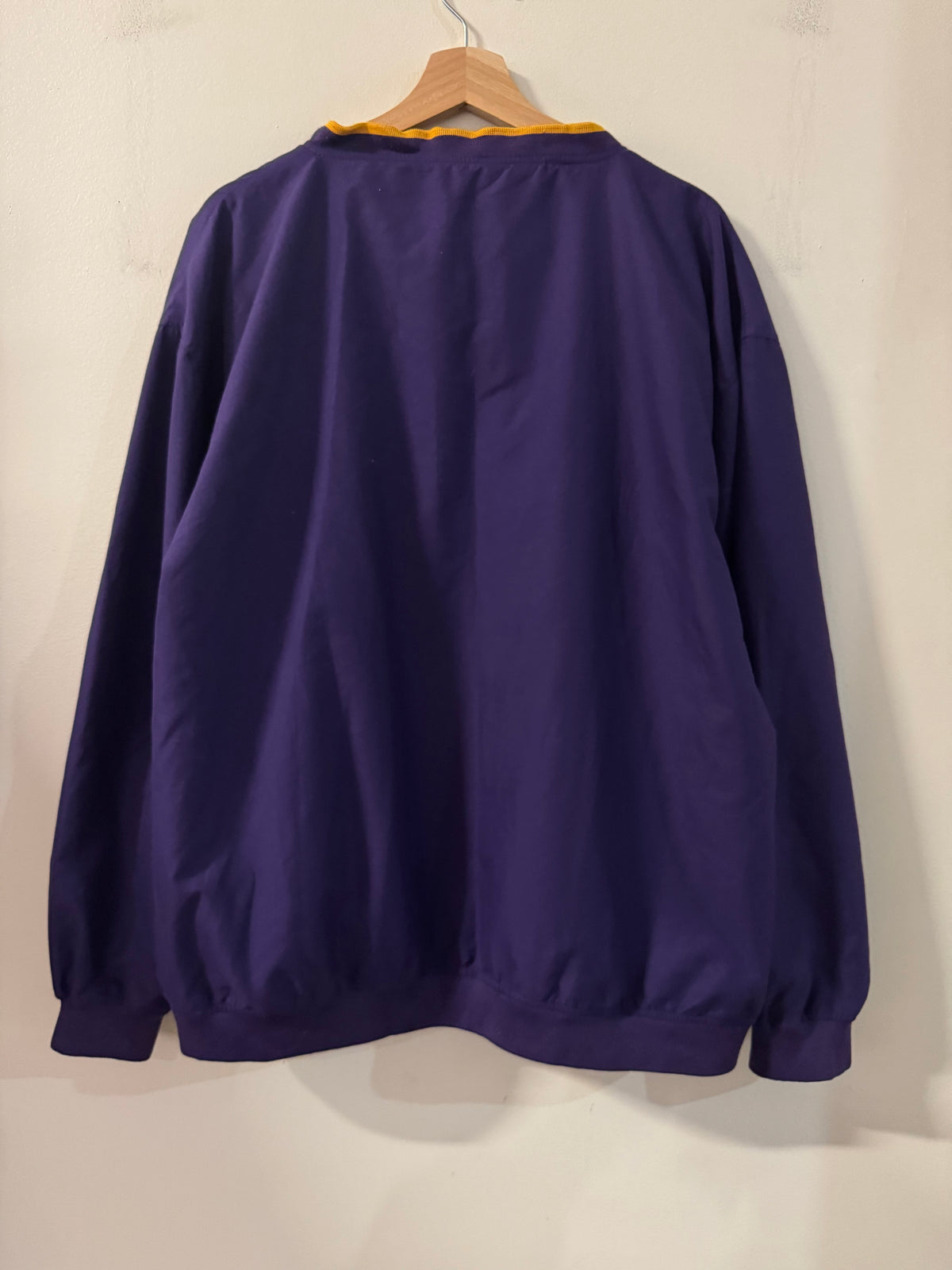 00s East Carolina University Purple Embroidered Windbreaker (XL)