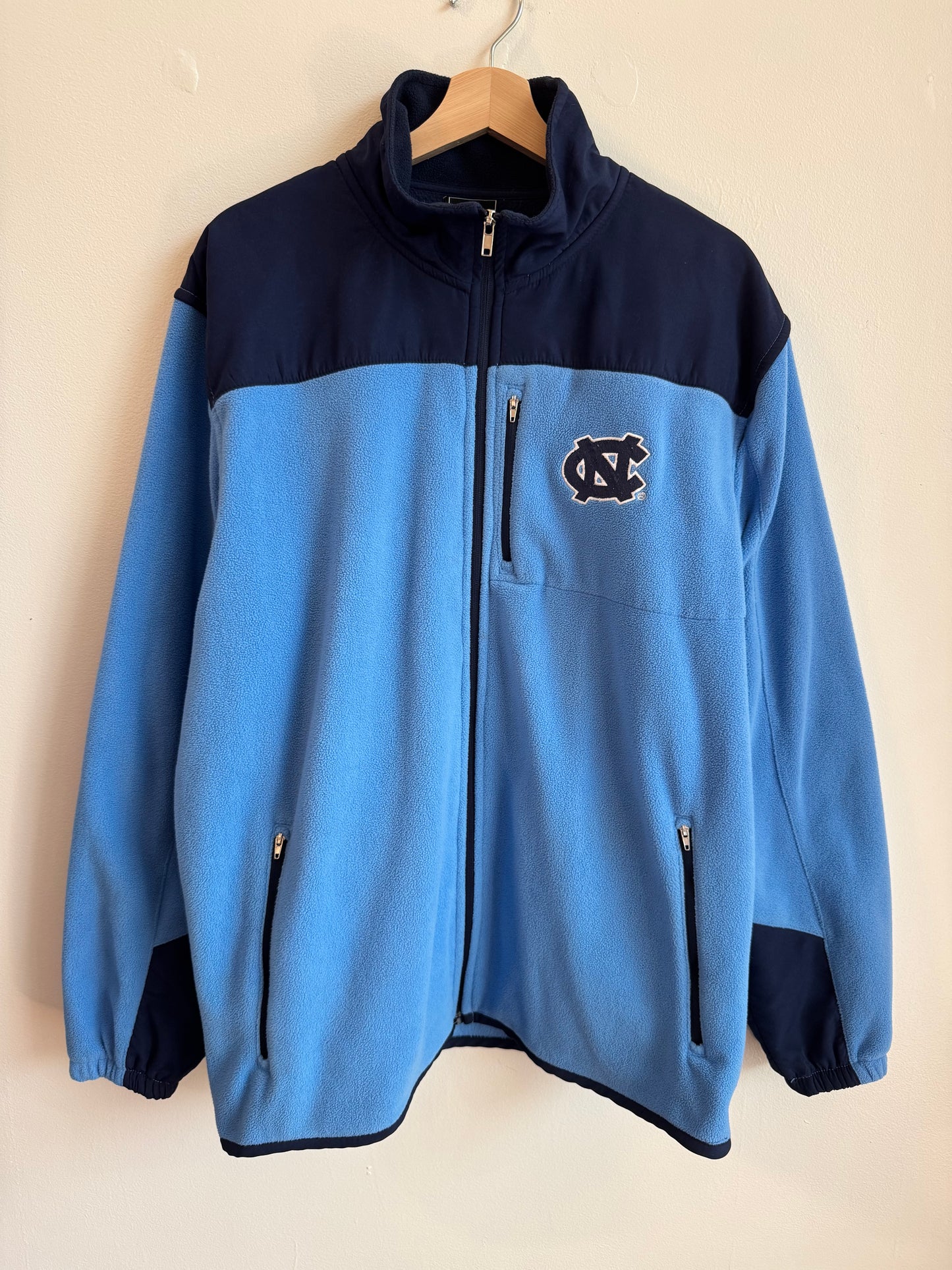 00s UNC Genuine Stuff Fleece Jacket (L)