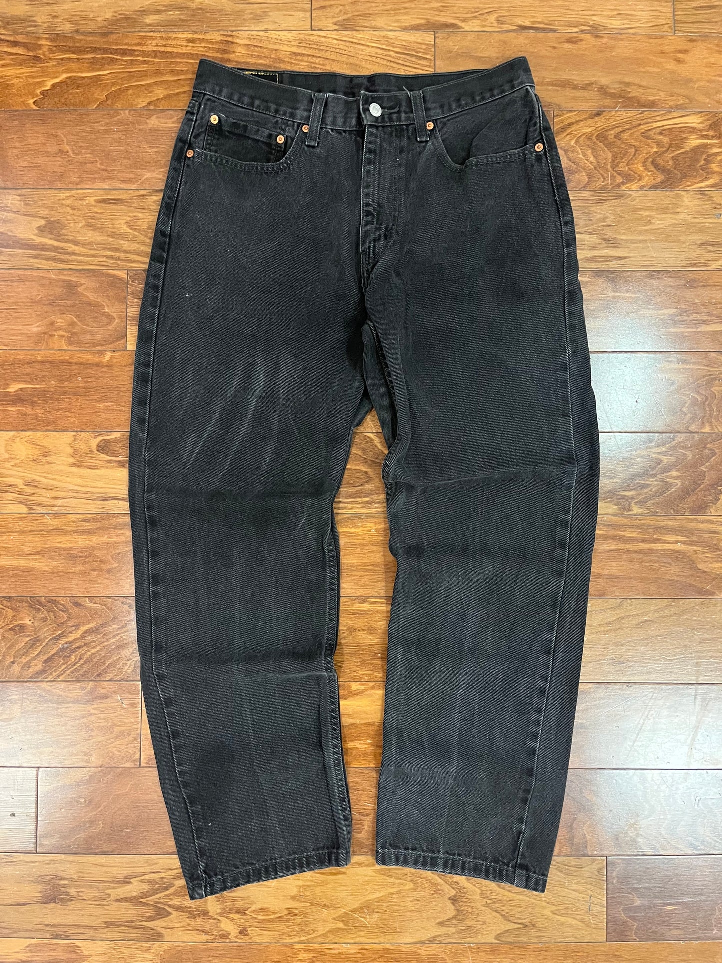 2010s Levi's 550 Black Jeans (34 x 32)