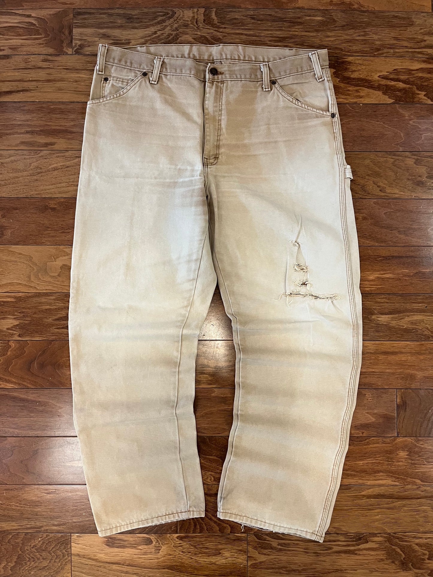 00s Dickies Faded Distressed Tan Workwear Pants (38 x 32)