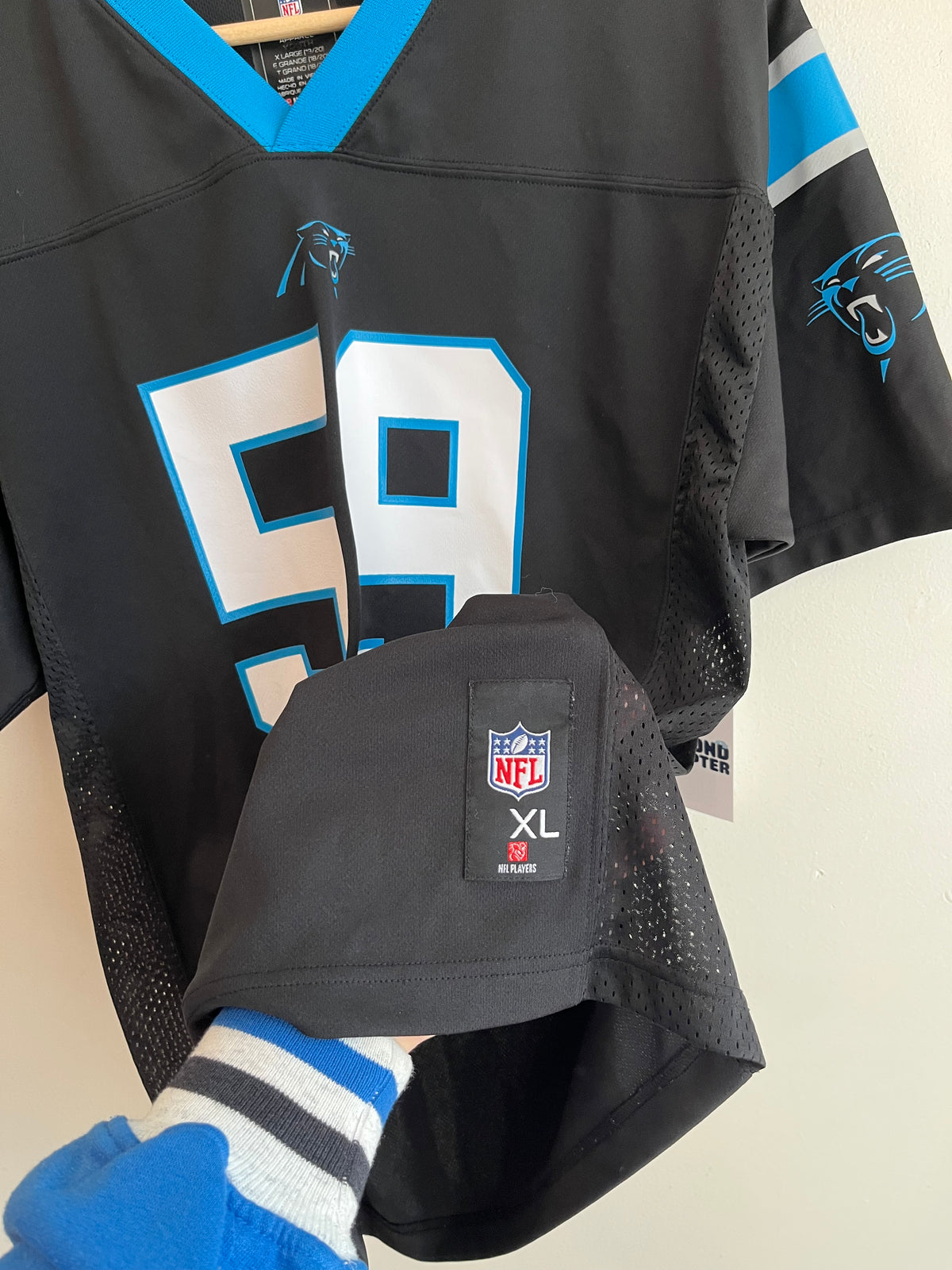 2010s Carolina Panthers Luke Keuchly Team Apparel Jersey (Youth XL)