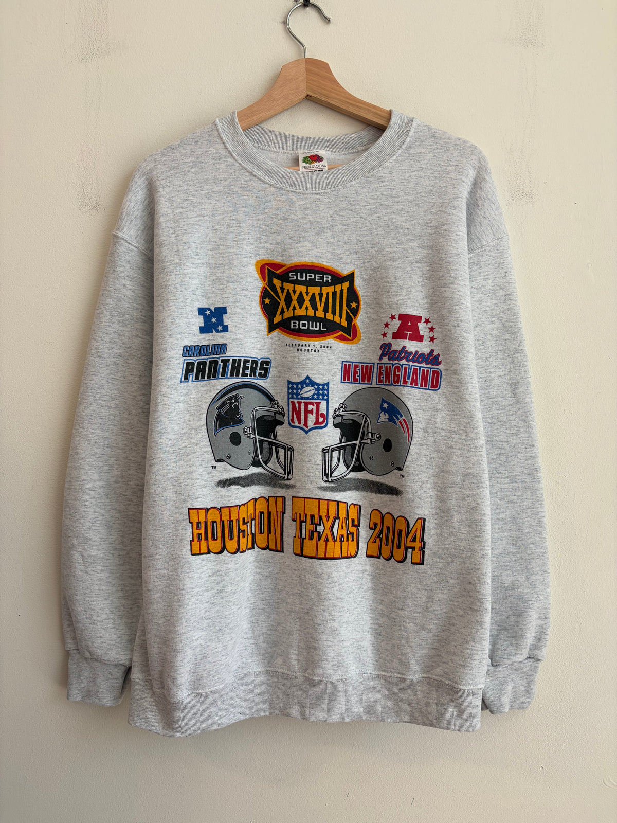 2004 Carolina Panthers v New England Patriots Super Bowl Crewneck (L)