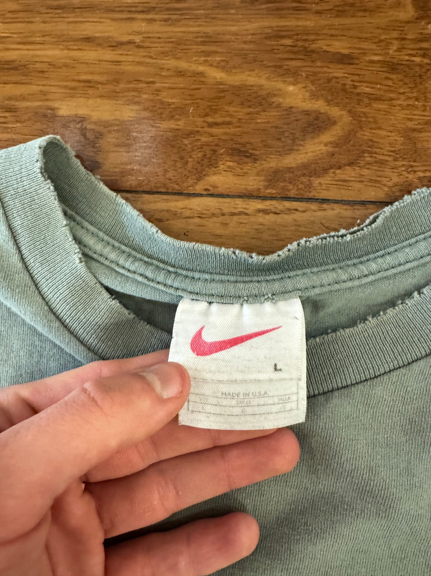 90s Nike Faded Ivy Essential Tee (L)