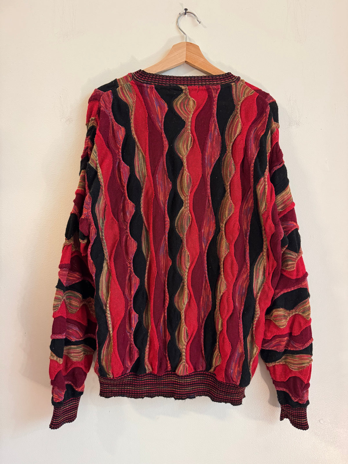 90s Protege 3D Knit Pink/Red Vintage Sweater (L)