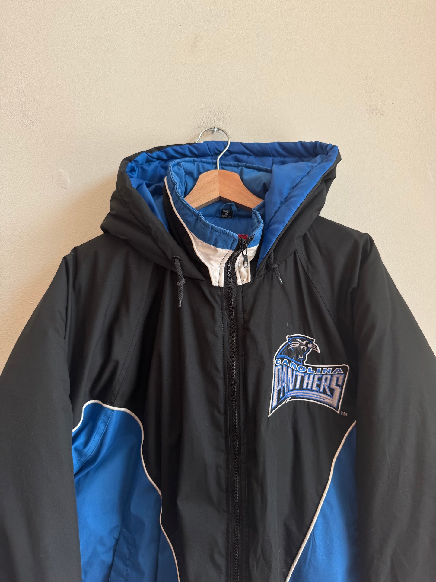 90s Carolina Panther Pro Player Dark Blue Inaugural Season Puffer Jacket (M)