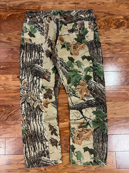 00s Realtree Baggy Camo Pants (38x30)