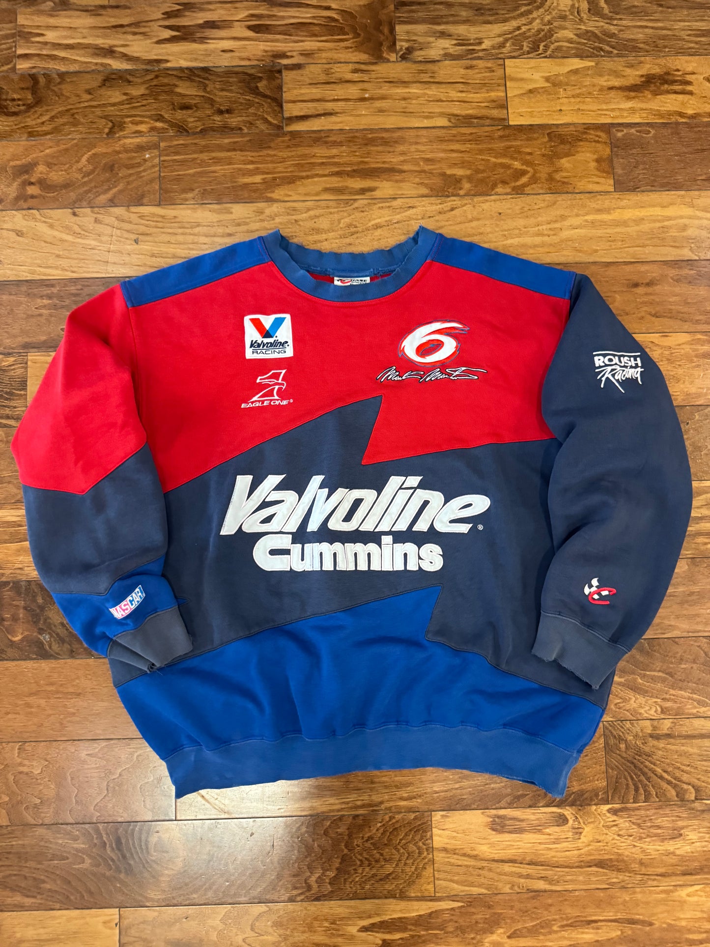 90s Valvoline Cummins Mark Martin Nascar Crewneck (XL)