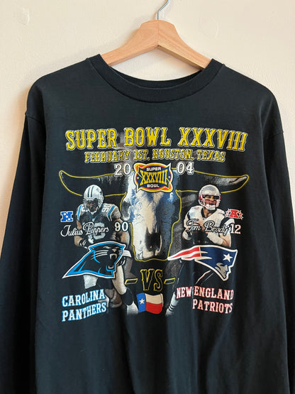 2004 Panthers v Patriots Peppers & Brady Super Bowl Long-Sleeve Shirt (L)